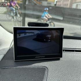 Foto inzerátu VW CADDY 1.6 75KW 2008 DIGI KLIMA VYHŘÍVANÉ SEDADLA 7 MÍST