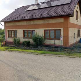 Prodej rodinného domu Krmelín / 19559543
