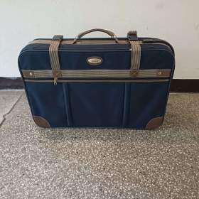 Fotka k inzerátu cestovni kufr / 19374660