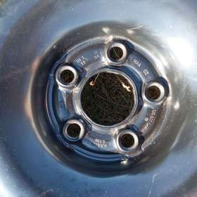 Foto inzerátu Kompletní kola 15“