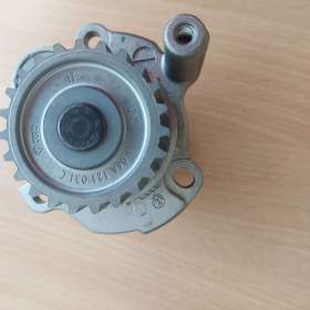 Foto inzerátu Vodní čerpadlo Škoda 2.0 TSI 147kw BWA