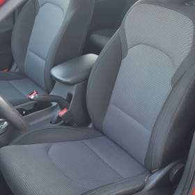 Foto inzerátu Hyundai i30 1,5i CVVT 81kW benzín kombi r.v.2021 33500 km