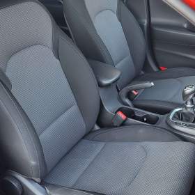 Foto inzerátu Hyundai i30 1,5i CVVT 81kW benzín kombi r.v.2021 33500 km