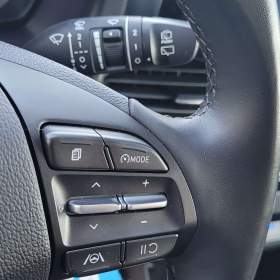 Foto inzerátu Hyundai i30 1,5i CVVT 81kW benzín kombi r.v.2021 33500 km