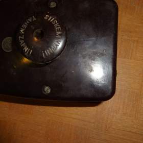 Foto inzerátu Vypínač a zásuvky