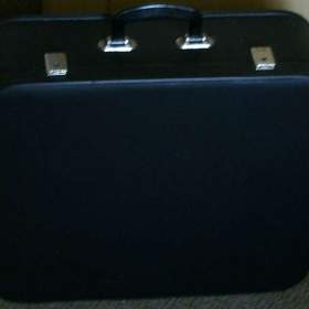 Foto inzerátu kufříkový psací stroj Consul