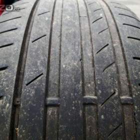 Foto inzerátu Po 2ks letních pneu 245/35 R20: