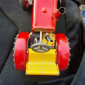 Traktor Zetor na klíček plechový / 19566199