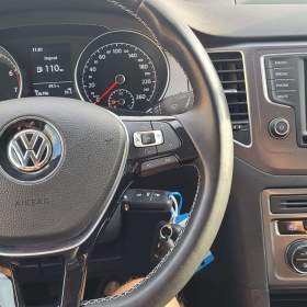 Foto inzerátu VW Golf Sportsvan 1,2 TSi 81kW benzín Lounge