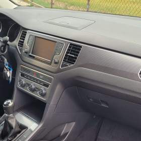 Foto inzerátu VW Golf Sportsvan 1,2 TSi 81kW benzín Lounge