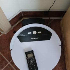 Foto inzerátu Robotický vysavač 