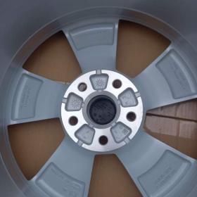 Foto inzerátu Škoda Kodiaq I,II/VW Tiguan/Seat Taracco- NOVÉ 17 Alu disky