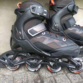 Foto inzerátu Prodám kolečkové brusle 