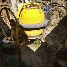 míchačka 220 V / 19574120