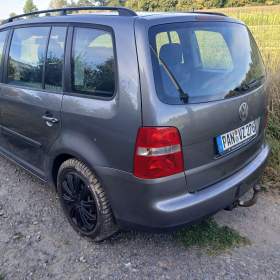 Vw touran 1.9tdi 74kw plne pojizdny cena 15000kc  / 19575301