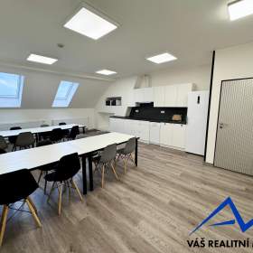 Foto inzerátu Pronájem, skladovací prostory, 810 m2, Ostrava - Hošťálkovice