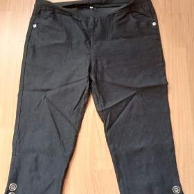 Fotka k inzerátu Černé kraťasy  / 15618425