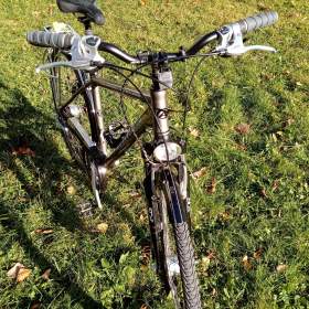 Foto inzerátu Dámské trekingové kolo