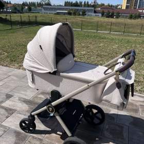 Prodám kočárek Venicci Tinum Upline 2, dvojkombinace a autosedačku Nuna / 19577504