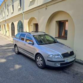 Octavia 2,103kw, dsg nafta 2006 / 19577551