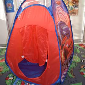 Fotka k inzerátu Prodám dětský stan Cars / 17929252