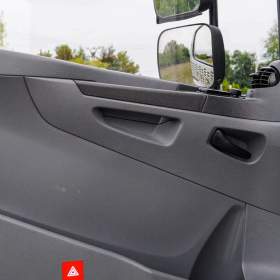 Foto inzerátu MERCEDES ATEGO 1218 TŘÍSTRANNÝ SKLÁPĚČ + HYDRAULICKÁ RUKA