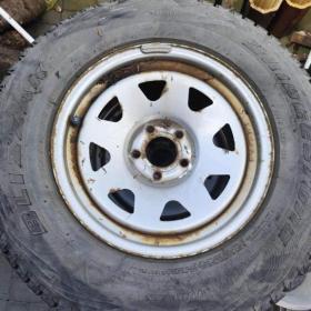 Foto inzerátu zimní gumy