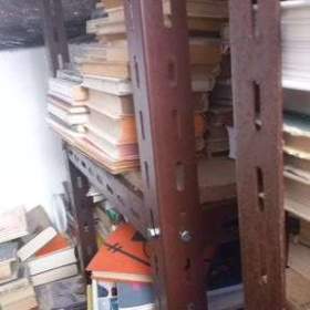 Foto inzerátu Prodám větší množství knih