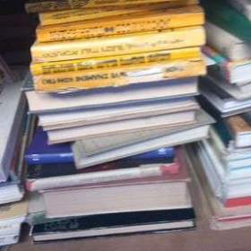 Foto inzerátu Prodám větší množství knih