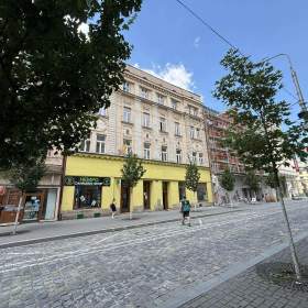 CENTRUM -  kom. prostor 41m2 -  nájem 4.300,-  ul.28.října / 19581013