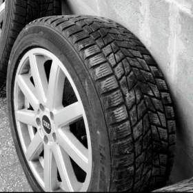 Foto inzerátu Sada zimních Alu kol 18 na Audi A8, WV Phaeton aj.