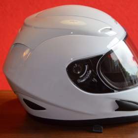 Foto inzerátu Prodám novou přilbu MOCOERL KY-118V