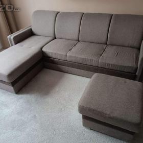 Fotka k inzerátu Sedací souprava ve tvaru L + taburet / 17927660