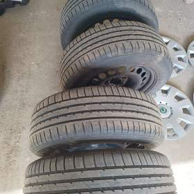 Letní pneu s plechovými disky 5x112 / 19586043