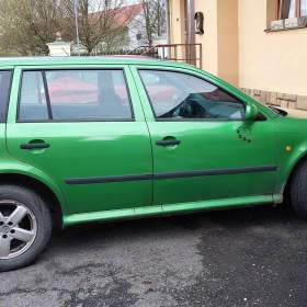 Octavia 1,9 tdi 81 Kw / 19587244