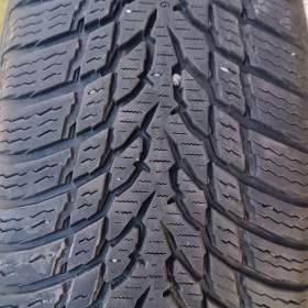 Foto inzerátu Prodám 4ks zimní pneu 