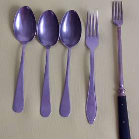 Fotka k inzerátu Zlevněné 50%. Vidličky a lžíce staré. / 19645824