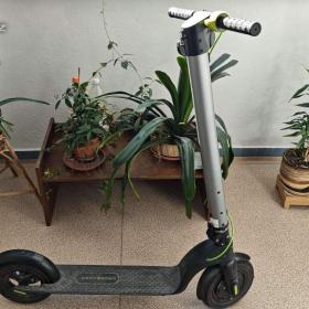 Foto inzerátu Prodám elektrokoloběžku Concept SC2500 Crossader 2.5 bez baterie