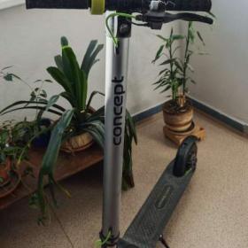 Foto inzerátu Prodám elektrokoloběžku Concept SC2500 Crossader 2.5 bez baterie