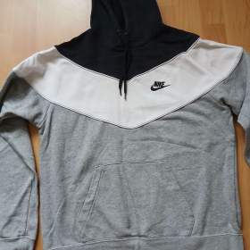 Dámská mikina s kapucí / 19592000