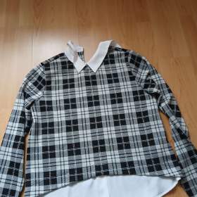 Halenka černo bílá  / 19592020