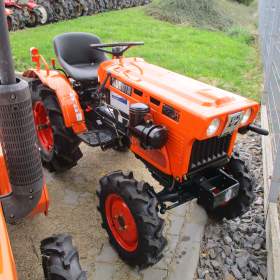 Malotraktor Kubota B7001 4WD plně repasovaný / 19592677