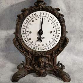 Foto inzerátu Velmi pěkné jednomiskové figurální 10kg váhy.