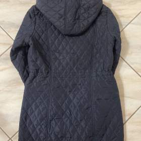 Foto inzerátu Dámský prošívaný kabát Tchibo.