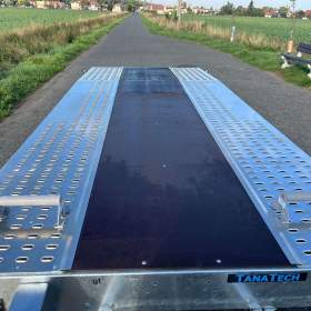 Foto inzerátu Přívěs na auta Martz UNIDECK 550 3500kg překl. výplň, kola R13, lomený