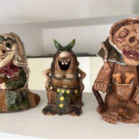 Čarodějnice keramické ruční práce pouze sada 3 kusů -  17 až 20 cm / 19599793