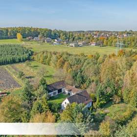 Foto inzerátu Venkovské stavení v Dolním Těrlicku, pozemek 22 936 m2