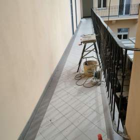 Foto inzerátu Zedník - Obkladač hledá brigádu na víkend