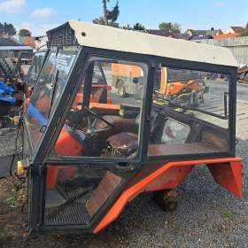 Foto inzerátu Zetor 7711. tunis dovozove tp a díly.