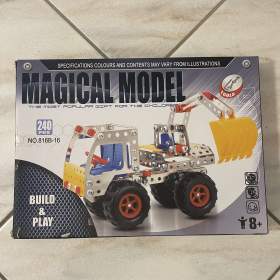 Foto inzerátu Zánovní stavebnice Magical Model 4ks.